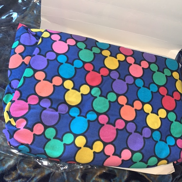 Vintage Twin Bedskirt Mickey Mouse The Walt Disney Company NEW - Picture 8 of 10